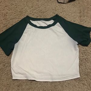 Romwe crop top size large, green and white!